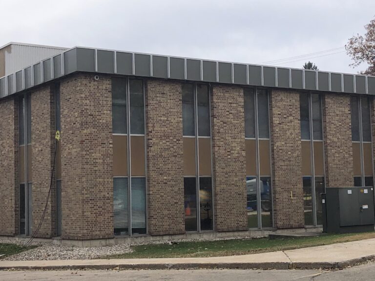 Commercial Exterior Painting in Grand Rapids Michigan (2)